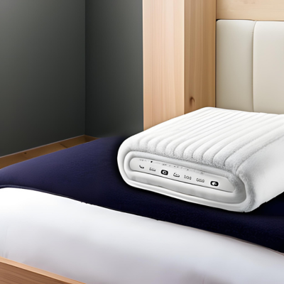 Electric-blanket-by-the-clothing-manufacturers