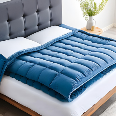Weighted-blanket-by-the-clothing-manufacturers