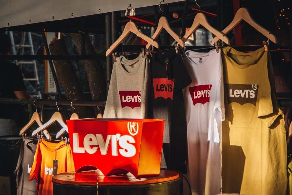 Levi's